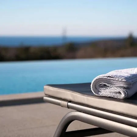 Dreamy In Labin With Private Pool And Views Labin (Istria)