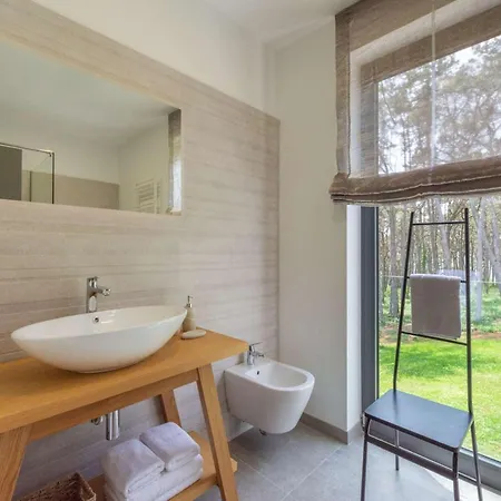 Dreamy In Labin With Private Pool And Views Feriehus