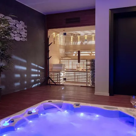 Dreamy In Labin With Private Pool And Views Feriehus