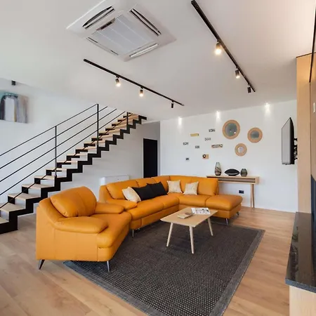 בית נופש Dreamy In Labin With Private Pool And Views לאבין
